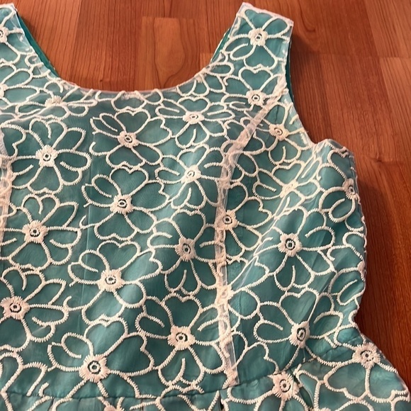Whisper women’s turquoise and cream dress with lace Size Medium - Picture 4 of 9